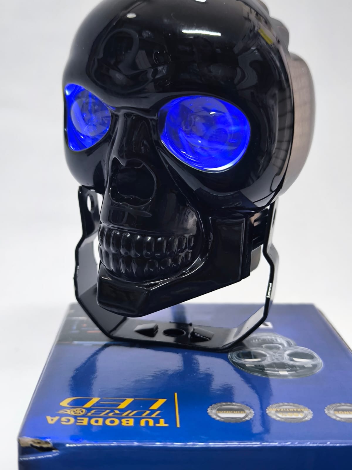 PAR EXPLORADORAS TIPO CALAVERA (TB524)